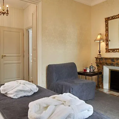 ホテル Le Clos De Bourgogne 4*