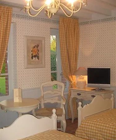 Le Clos De Bourgogne ホテル ムーラン