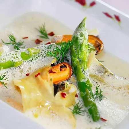 Le Clos De Bourgogne 4* ムーラン