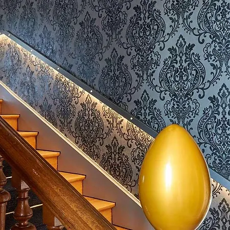 Le Clos De Bourgogne Hotel 4*