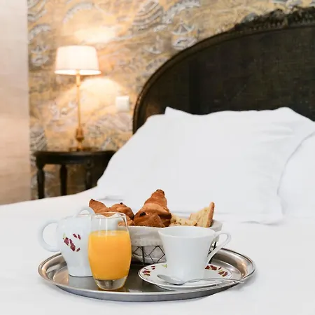 Le Clos De Bourgogne Hotel