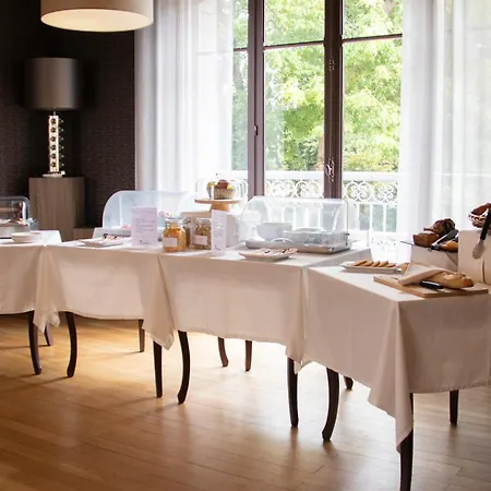 Hotel Le Clos De Bourgogne 4*