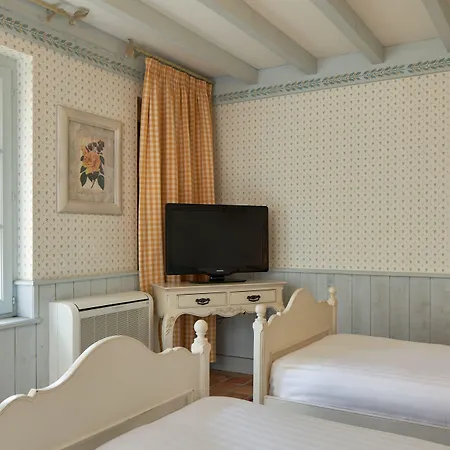 Le Clos De Bourgogne Hotel