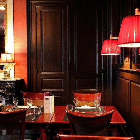 ホテル Le Clos De Bourgogne 4*