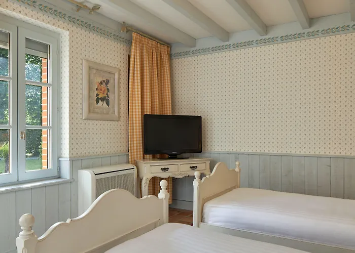 Le Clos De Bourgogne Hotel